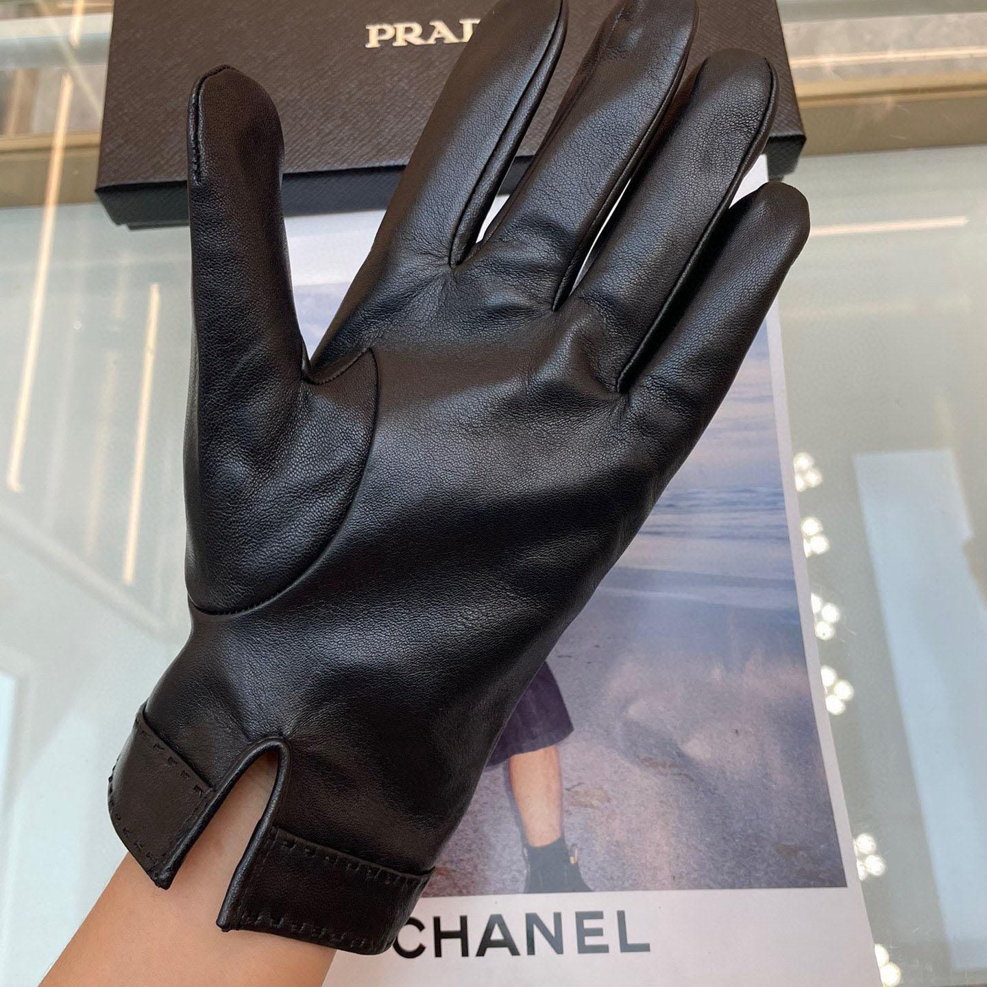 Prada Gloves  - DesignerGu