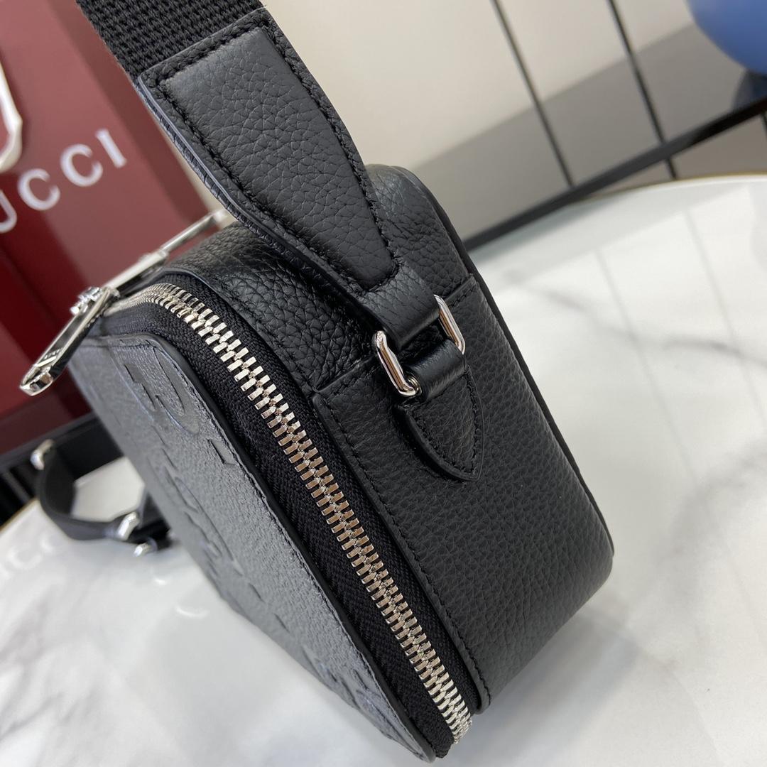 Gucci Jumbo GG Super Mini Bag - DesignerGu