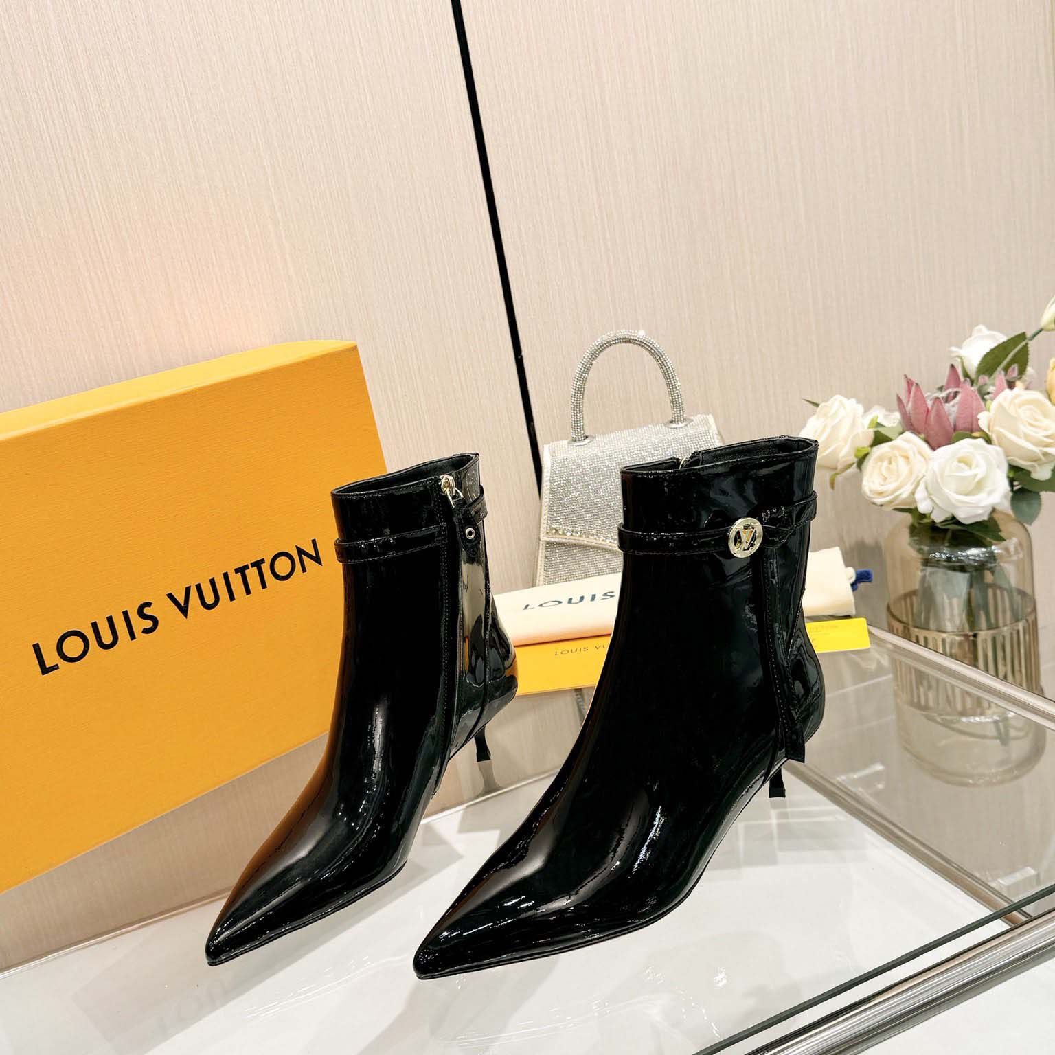 Louis Vuitton Stellar Ankle Boot - DesignerGu