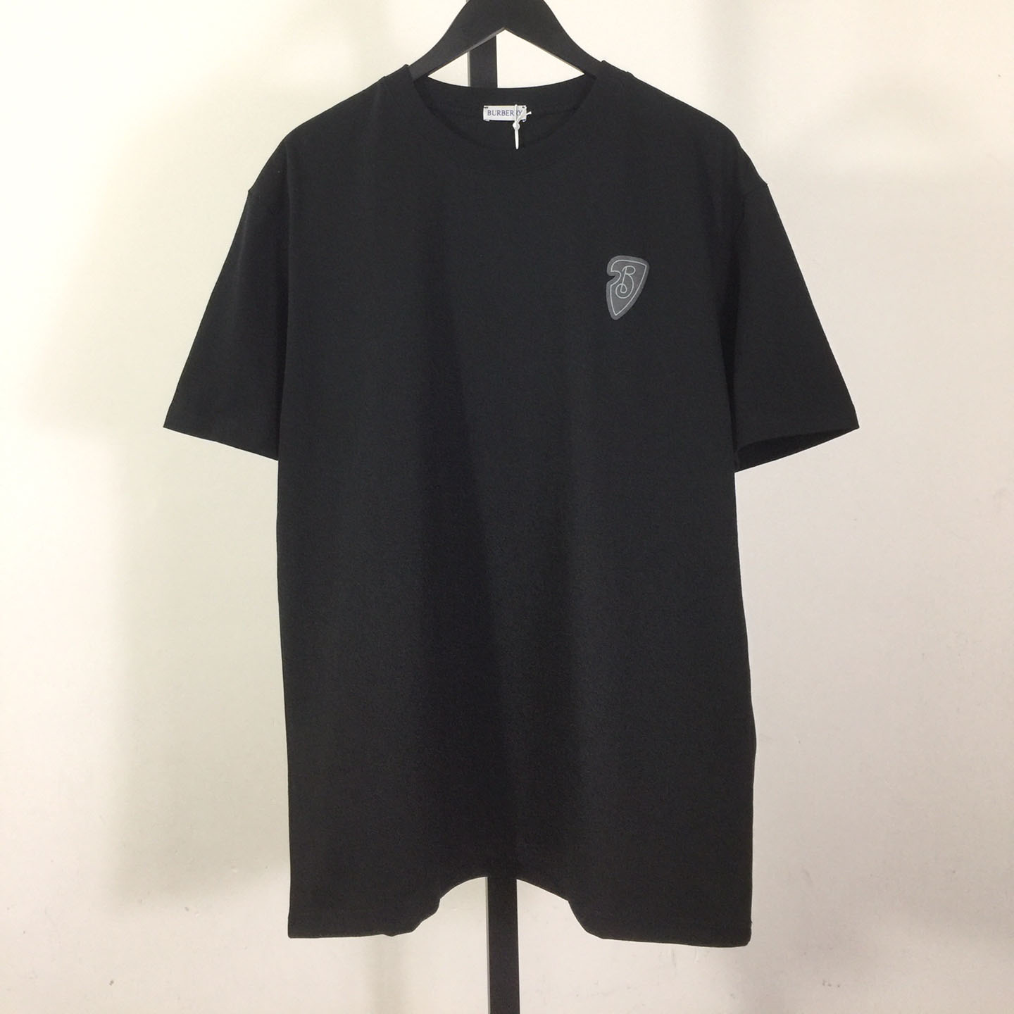 Burberry Cavalier Noir T-shirt - DesignerGu