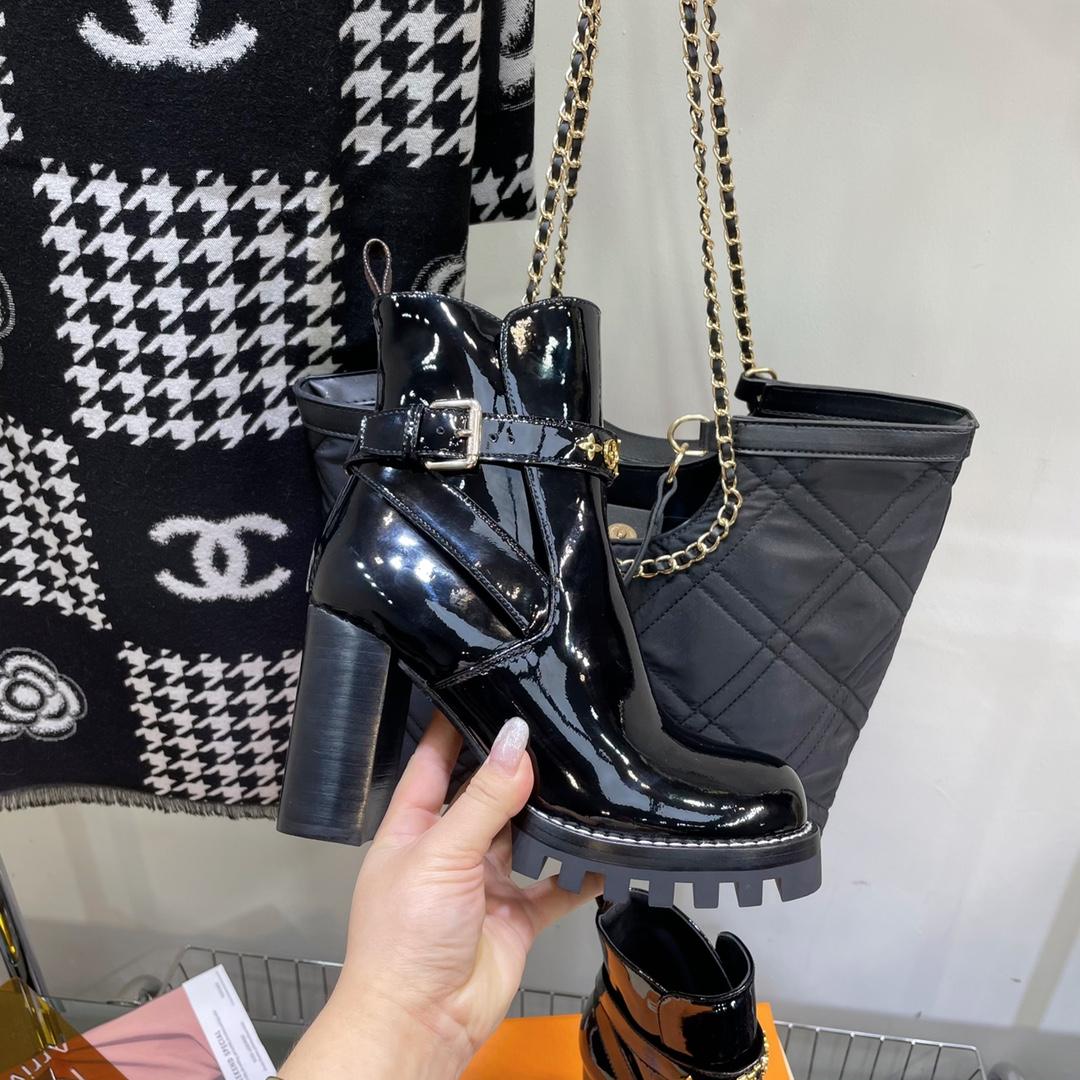 Louis Vuitton Ankle Boot - DesignerGu