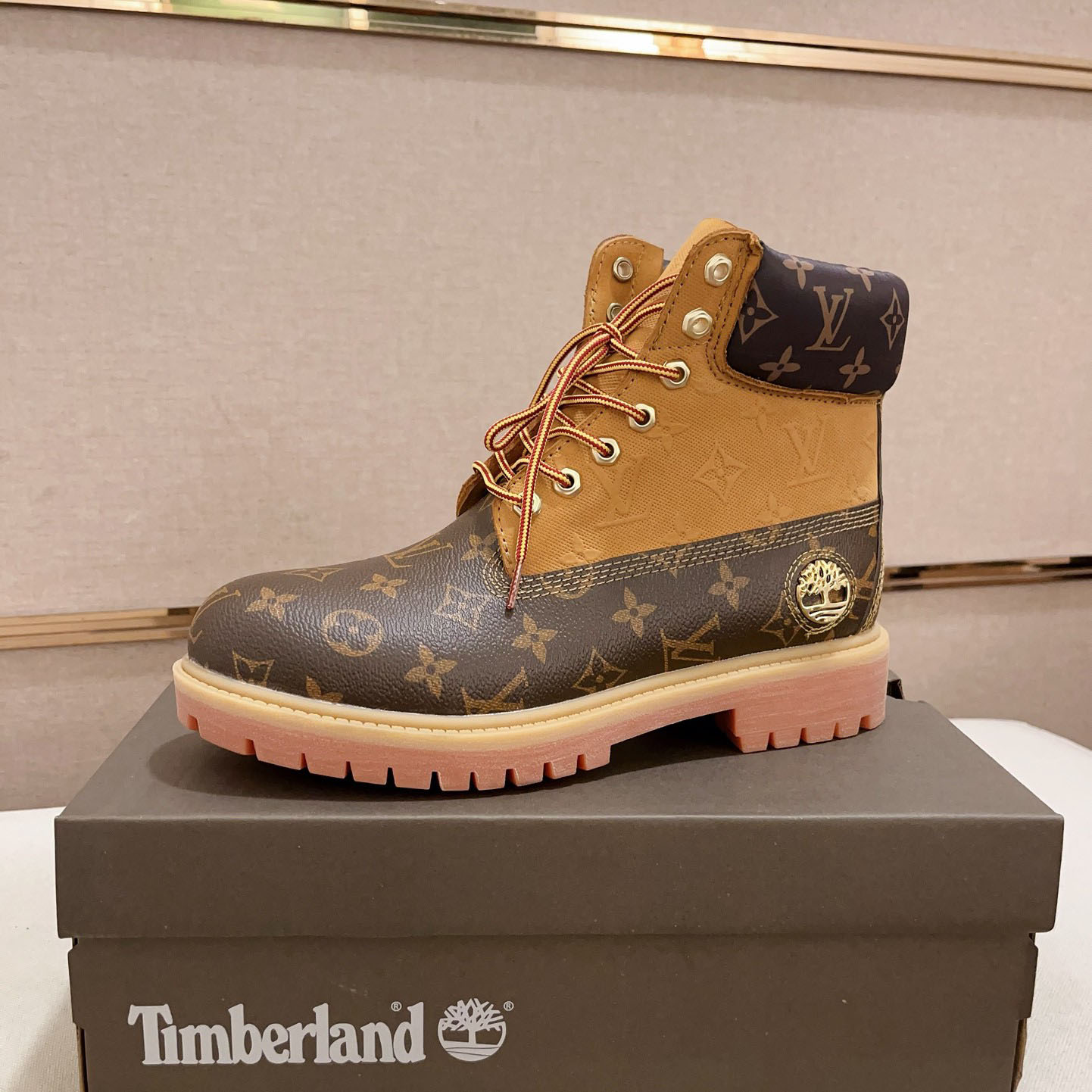 Louis Vuitton Timberland  Ankle Boot - DesignerGu