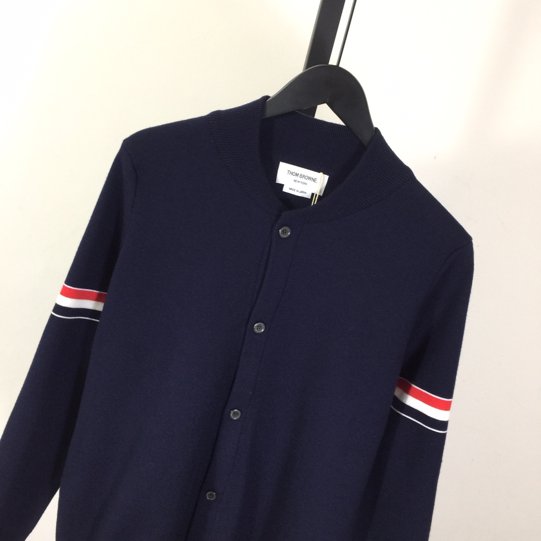 Thom Browne 4-Bar Cardigan - DesignerGu