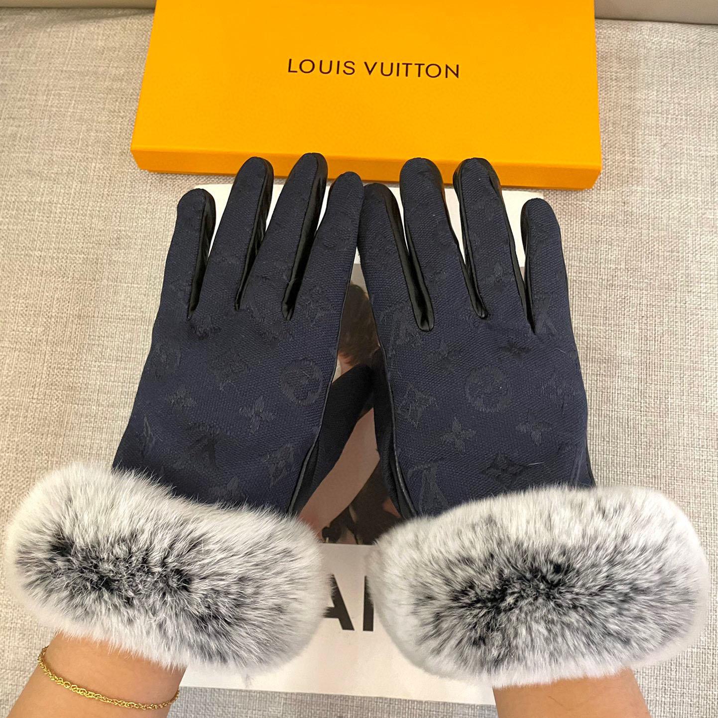 Louis Vuitton Gloves  - DesignerGu