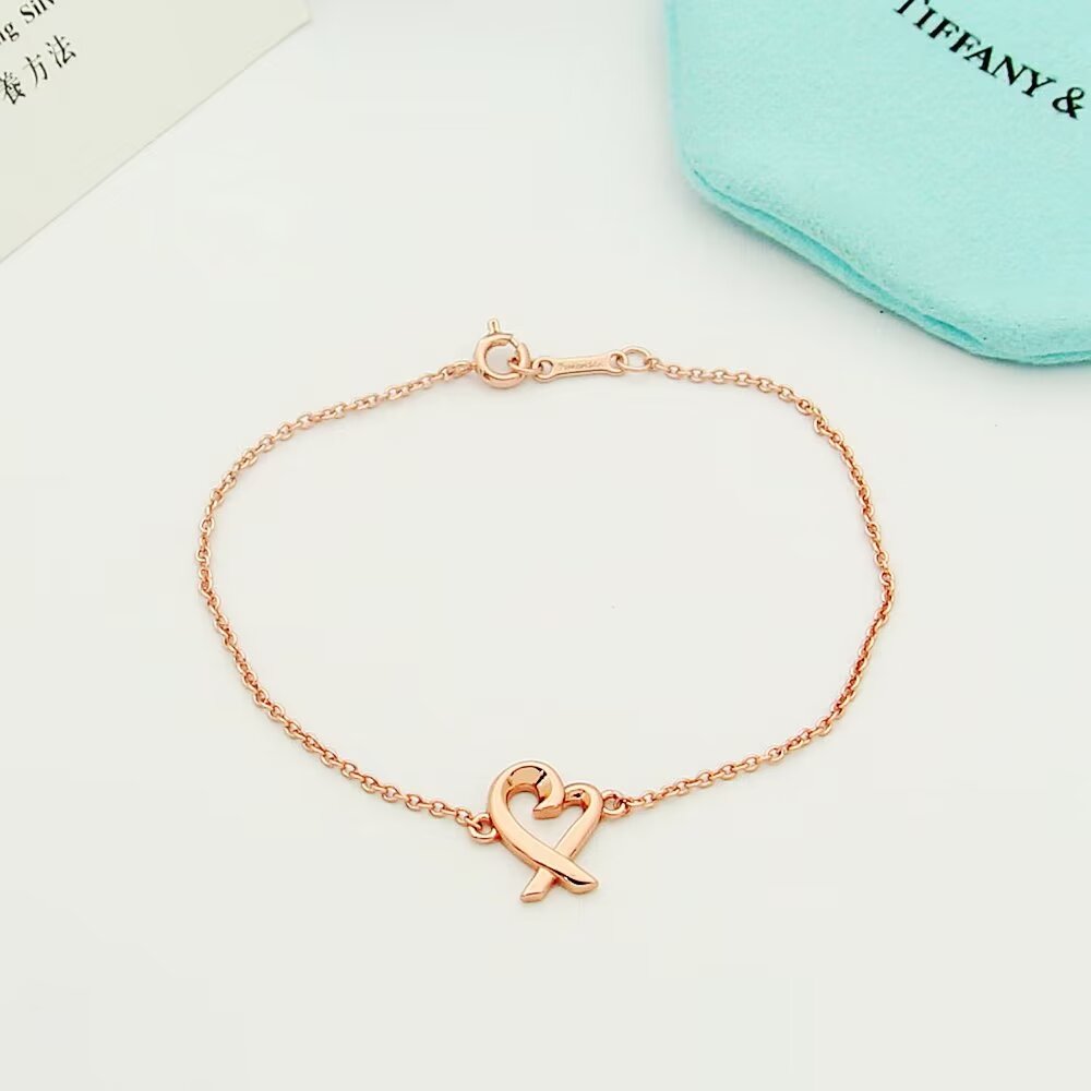 Tiffany & Co. Paloma Picasso® Loving Heart Bracelet  - DesignerGu