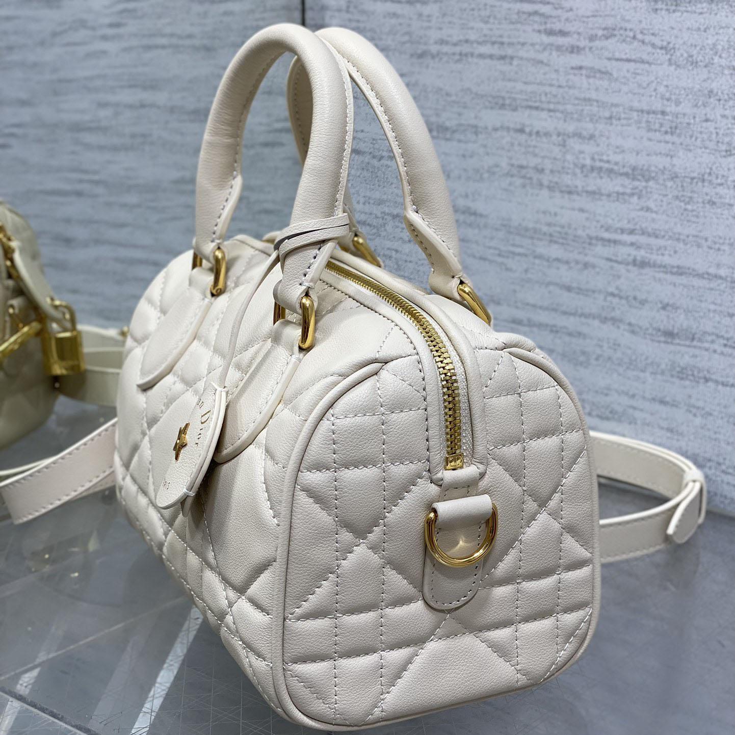 Dior Groove 20 Bag  - DesignerGu