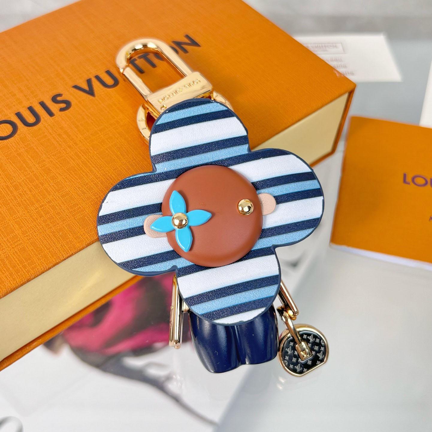 Louis Vuitton Nautical Vivienne Bag Charm   M01811 - DesignerGu