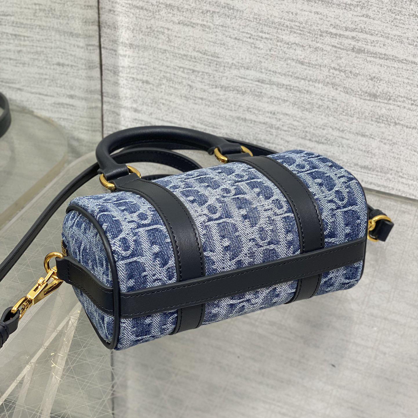 Dior Nano Dior Groove 17 Bag  - DesignerGu