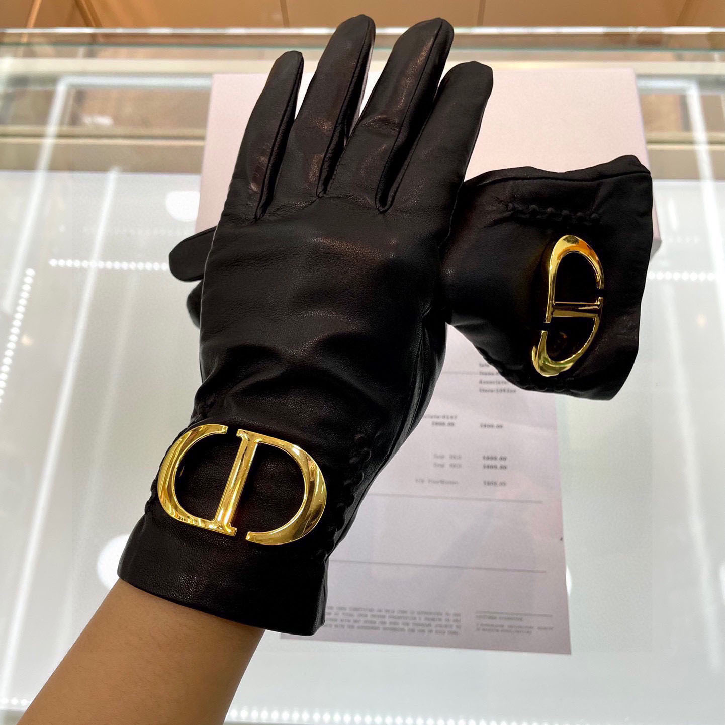 Dior Gloves  - DesignerGu