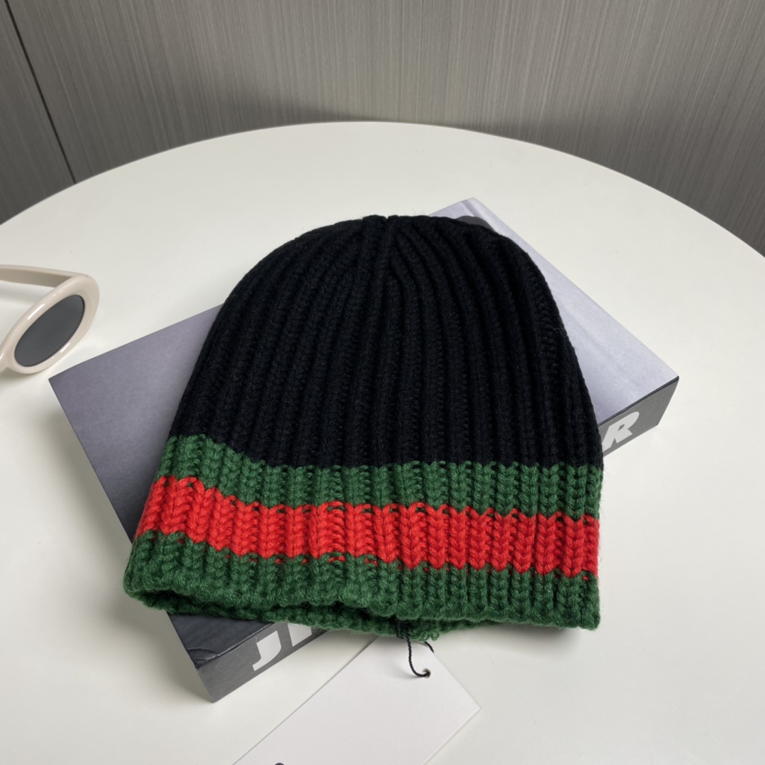 Gucci Beanie  - DesignerGu