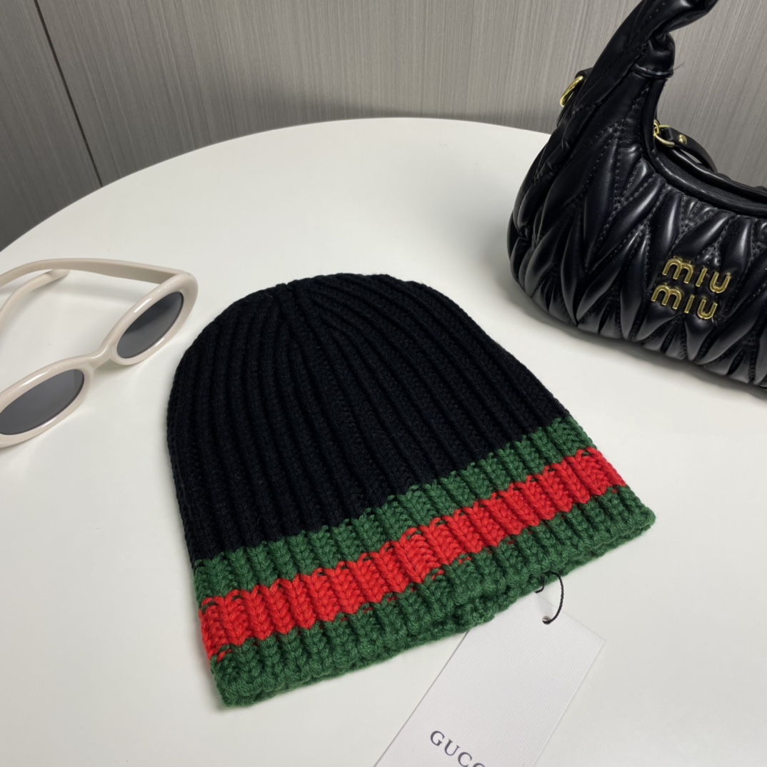 Gucci Beanie  - DesignerGu