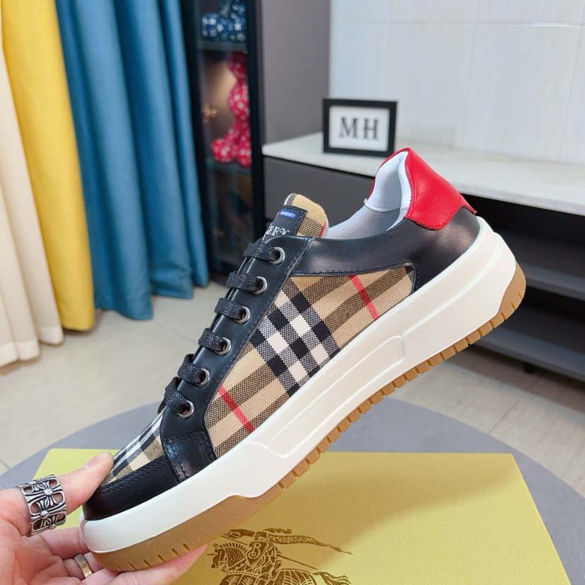 Burberry Sneakers - DesignerGu