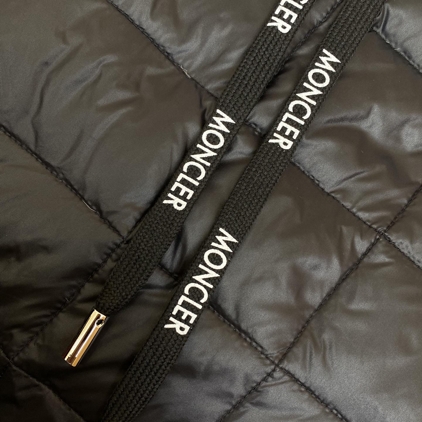 Moncler Down Pants - DesignerGu