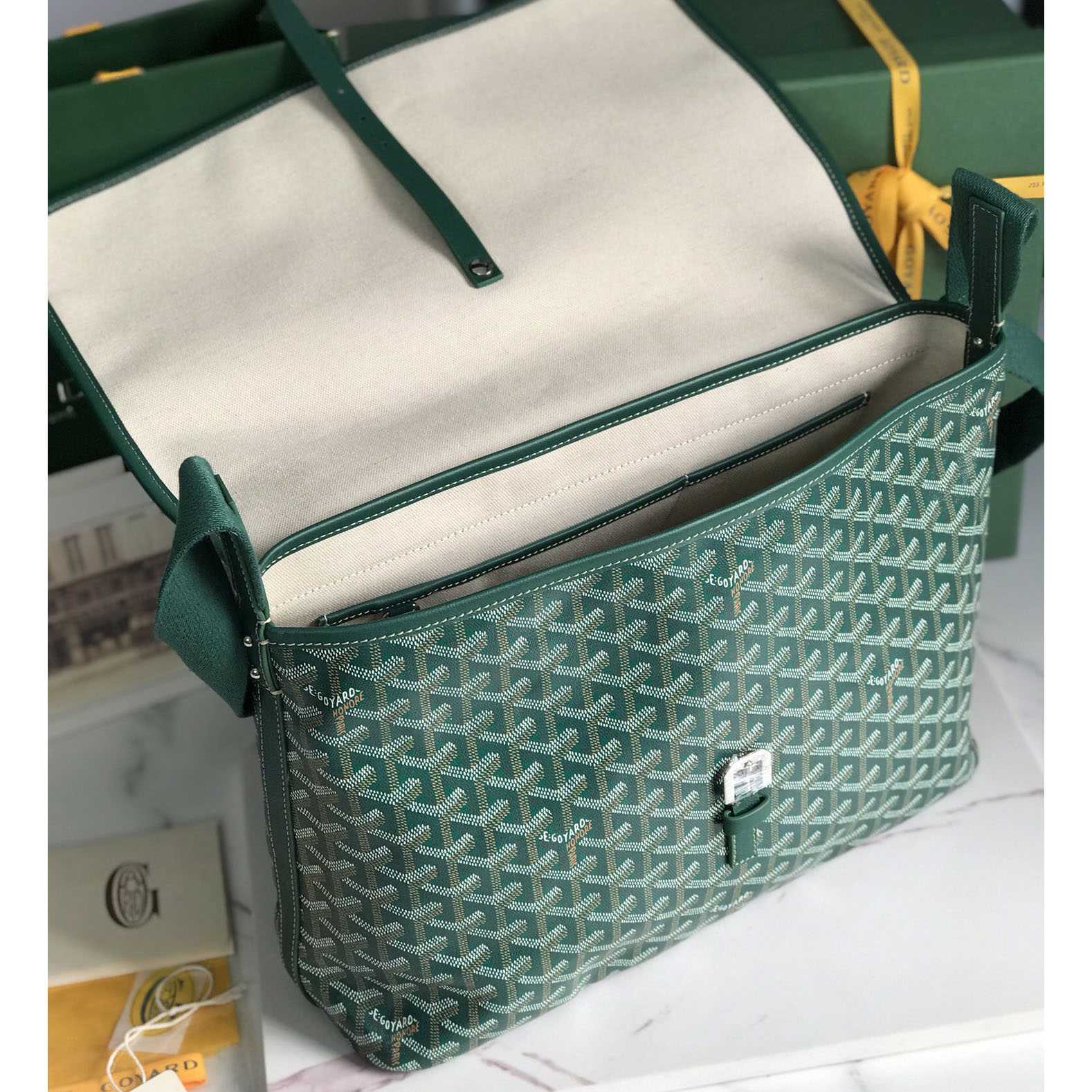 Goyard Capetien Messenger Bag （35×26×7.5cm） - DesignerGu