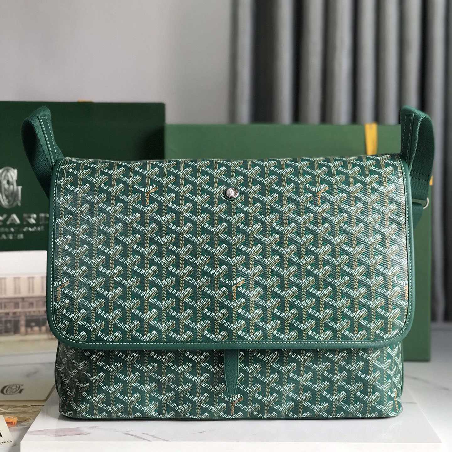 Goyard Capetien Messenger Bag （35×26×7.5cm） - DesignerGu