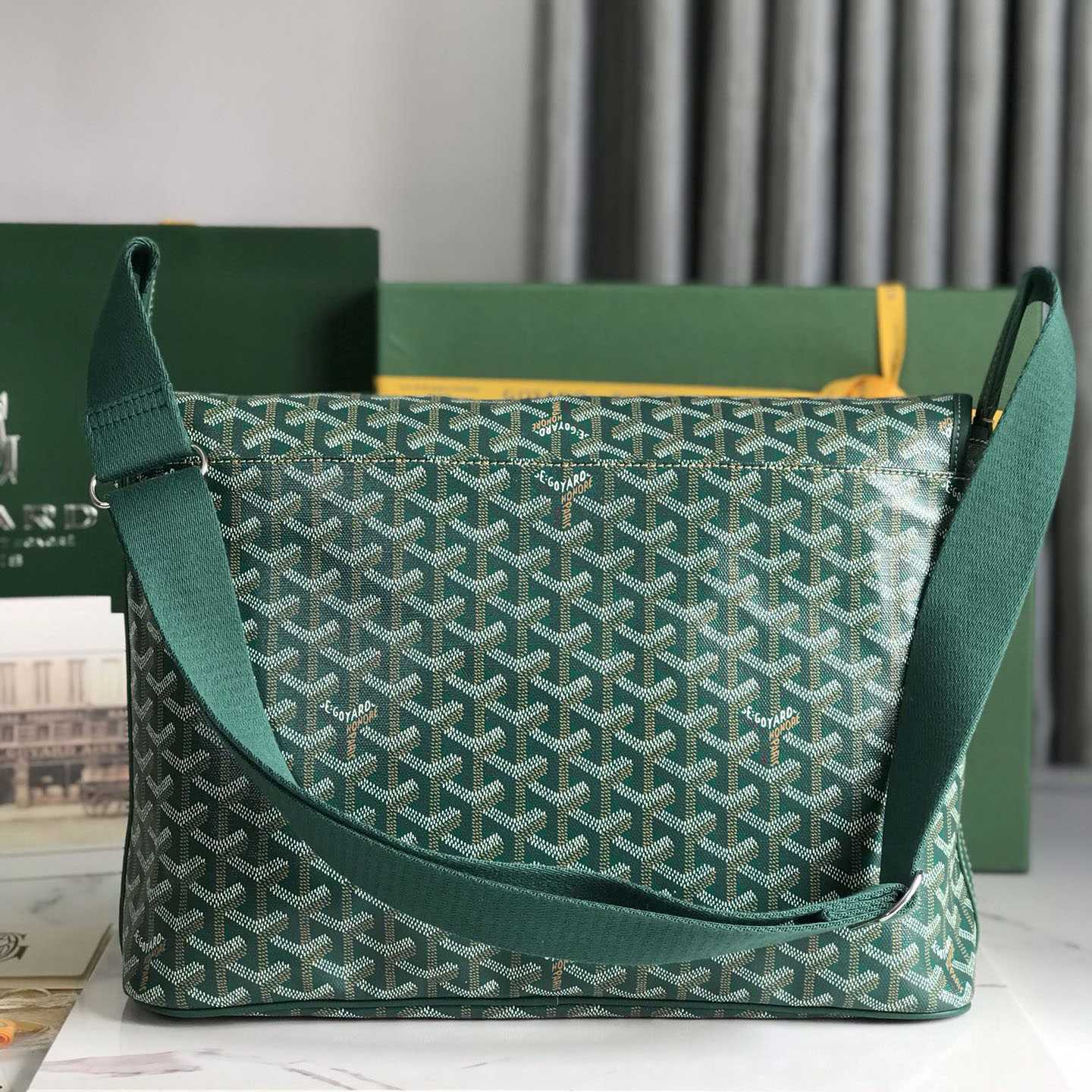 Goyard Capetien Messenger Bag （35×26×7.5cm） - DesignerGu