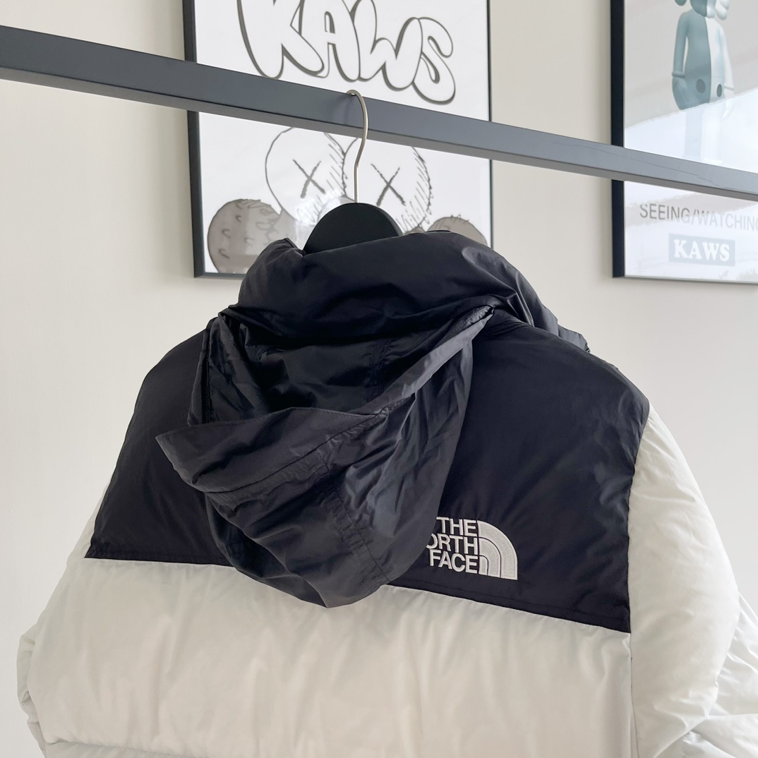 The North Face Jacket - DesignerGu