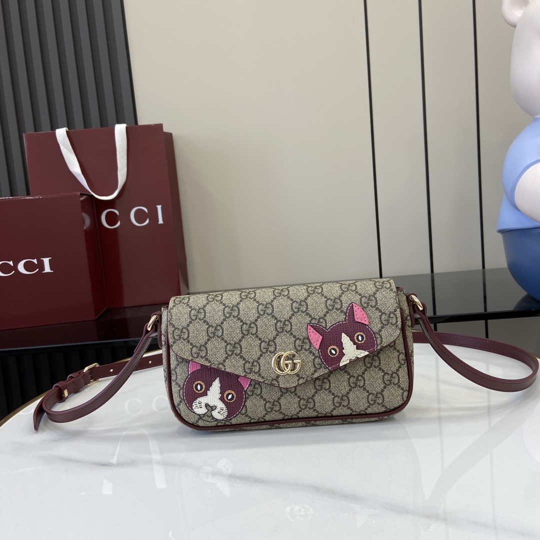 Gucci GG Mini Shoulder Bag With Cat Detail - DesignerGu