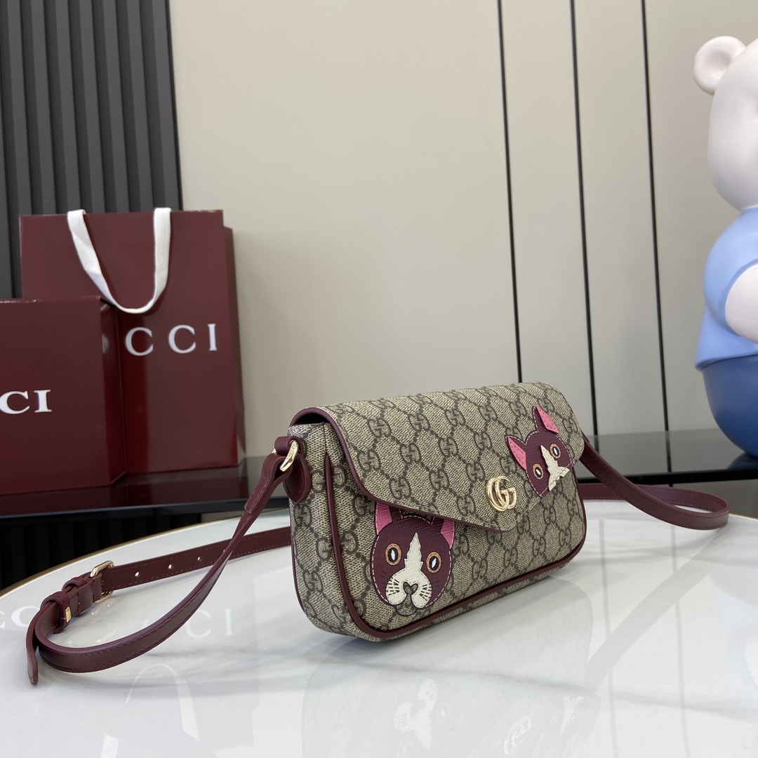 Gucci GG Mini Shoulder Bag With Cat Detail - DesignerGu