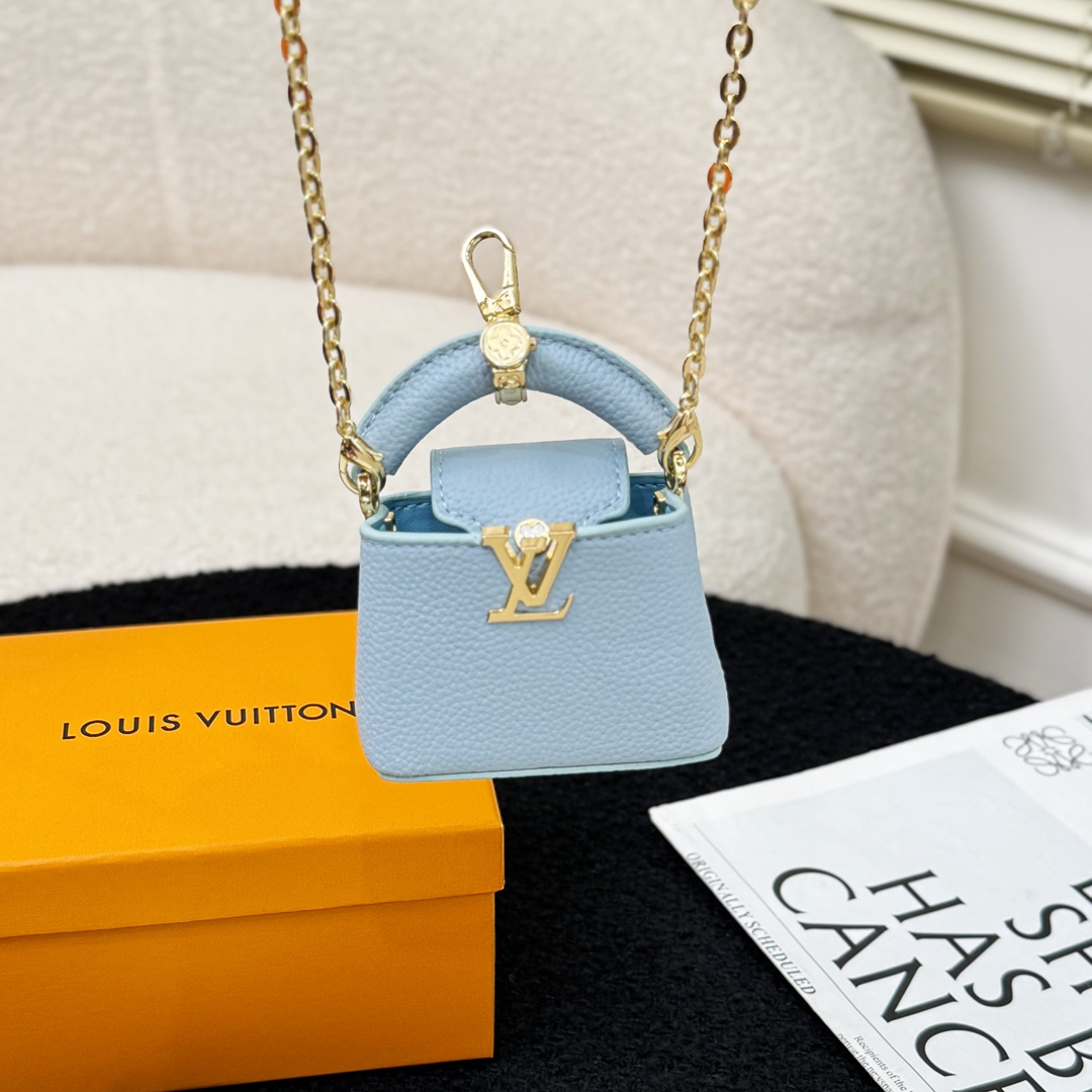 Louis Vuitton Micro Bag Capucines - DesignerGu