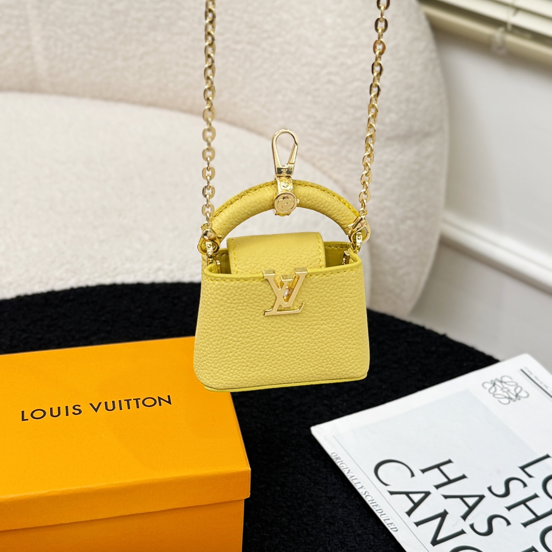 Louis Vuitton Micro Bag Capucines - DesignerGu