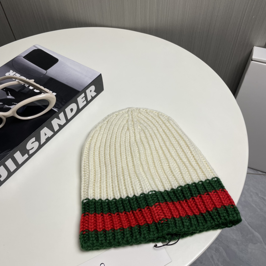 Gucci Beanie  - DesignerGu