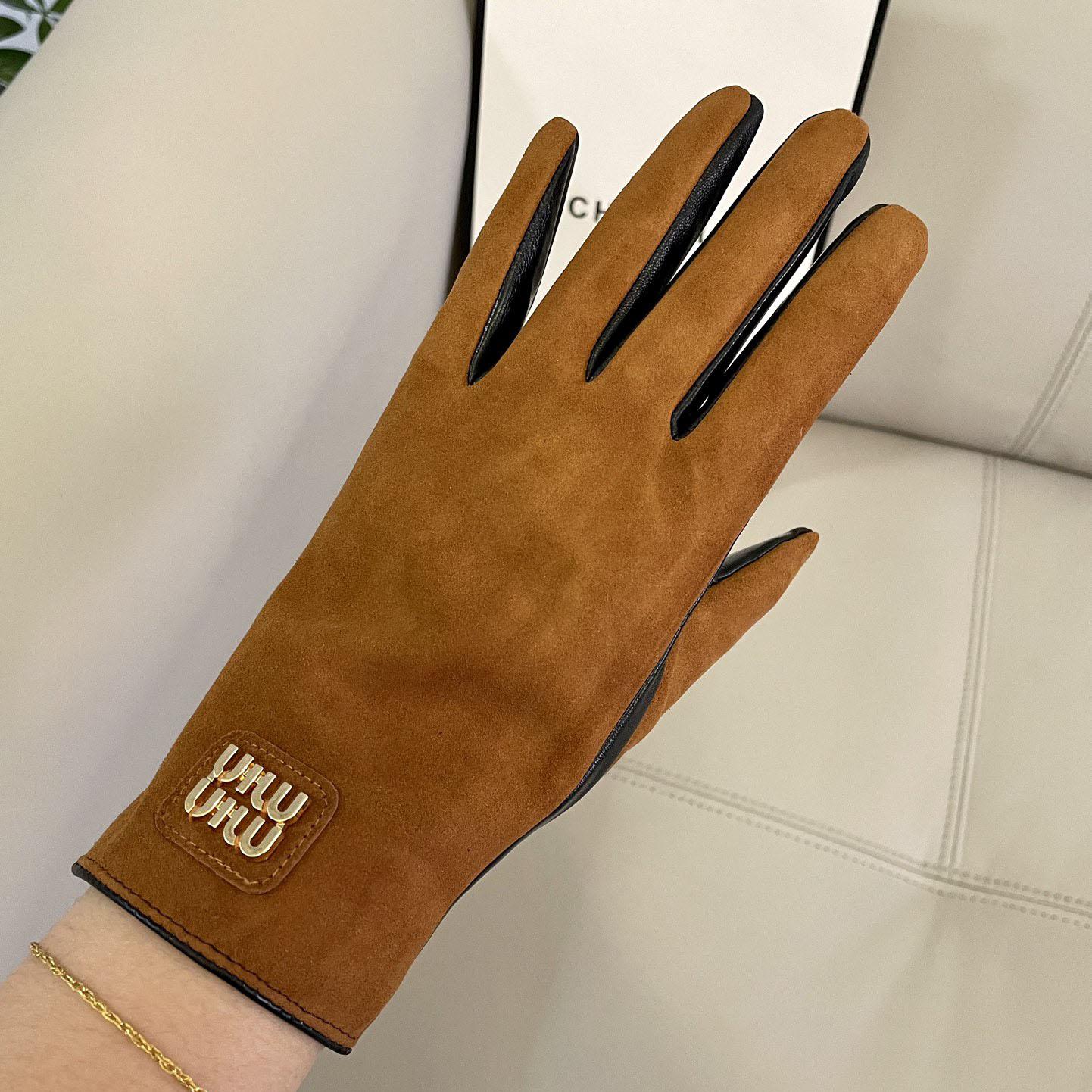 Miu Miu Gloves  - DesignerGu