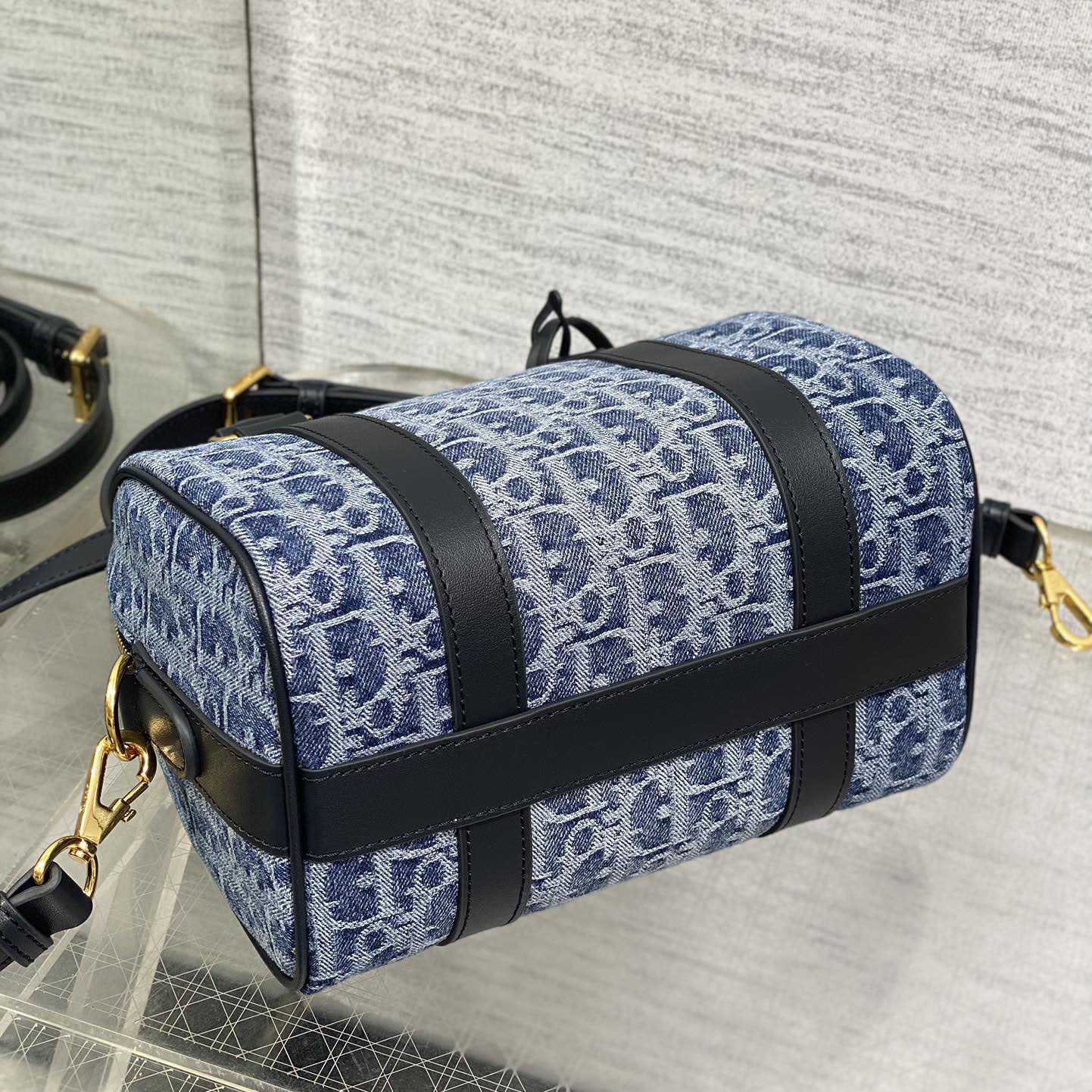 Dior Groove 20 Bag   - DesignerGu