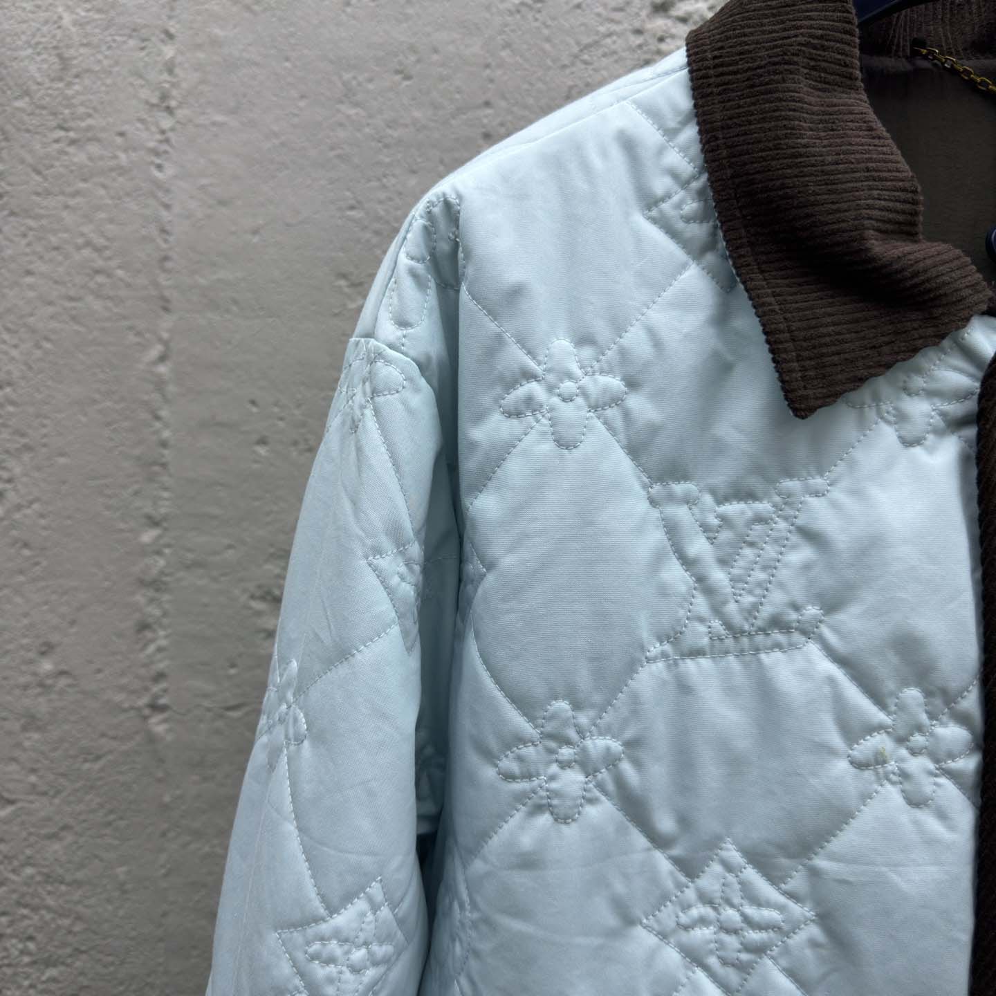 Louis Vuitton Monogram Padded Cotton Jacket  1AFPTW - DesignerGu