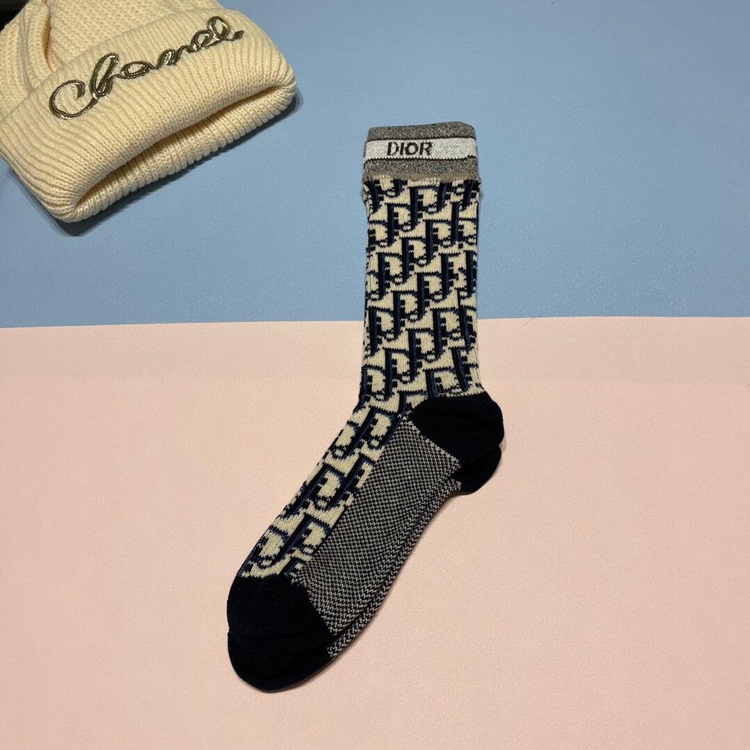 Dior Socks  - DesignerGu