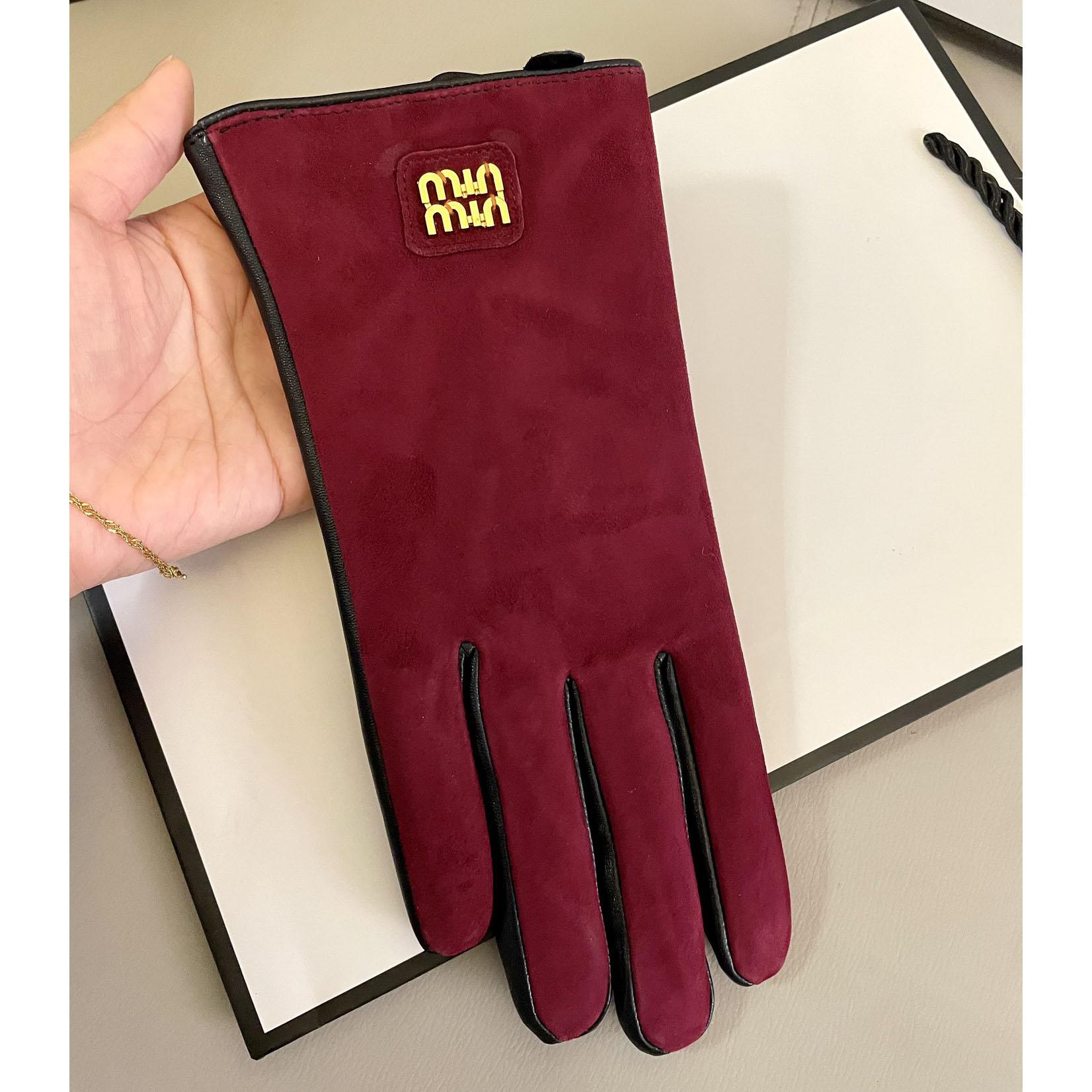 Miu Miu Gloves  - DesignerGu