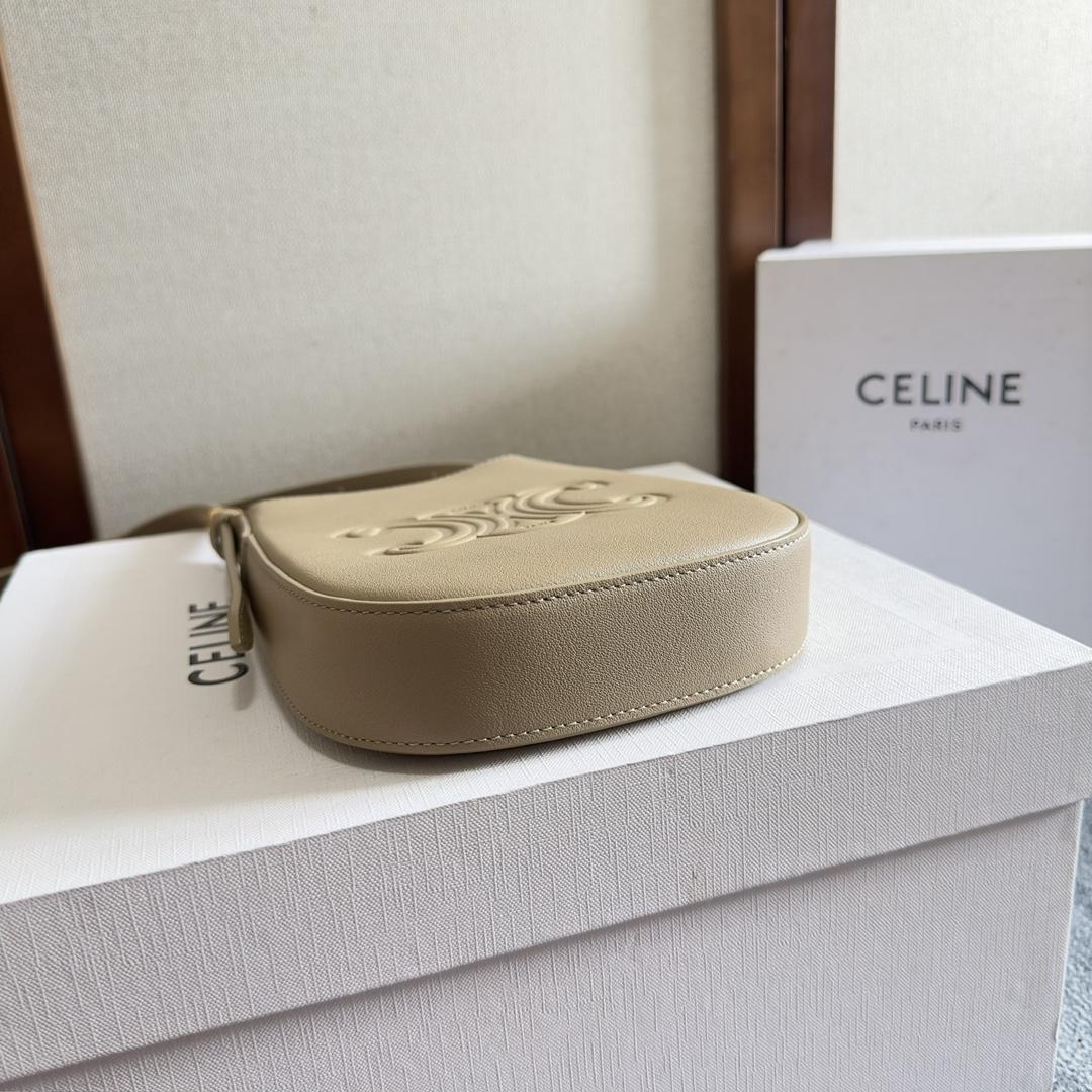 Celine Phone Pouch Heloise In Supple Calfskin - DesignerGu