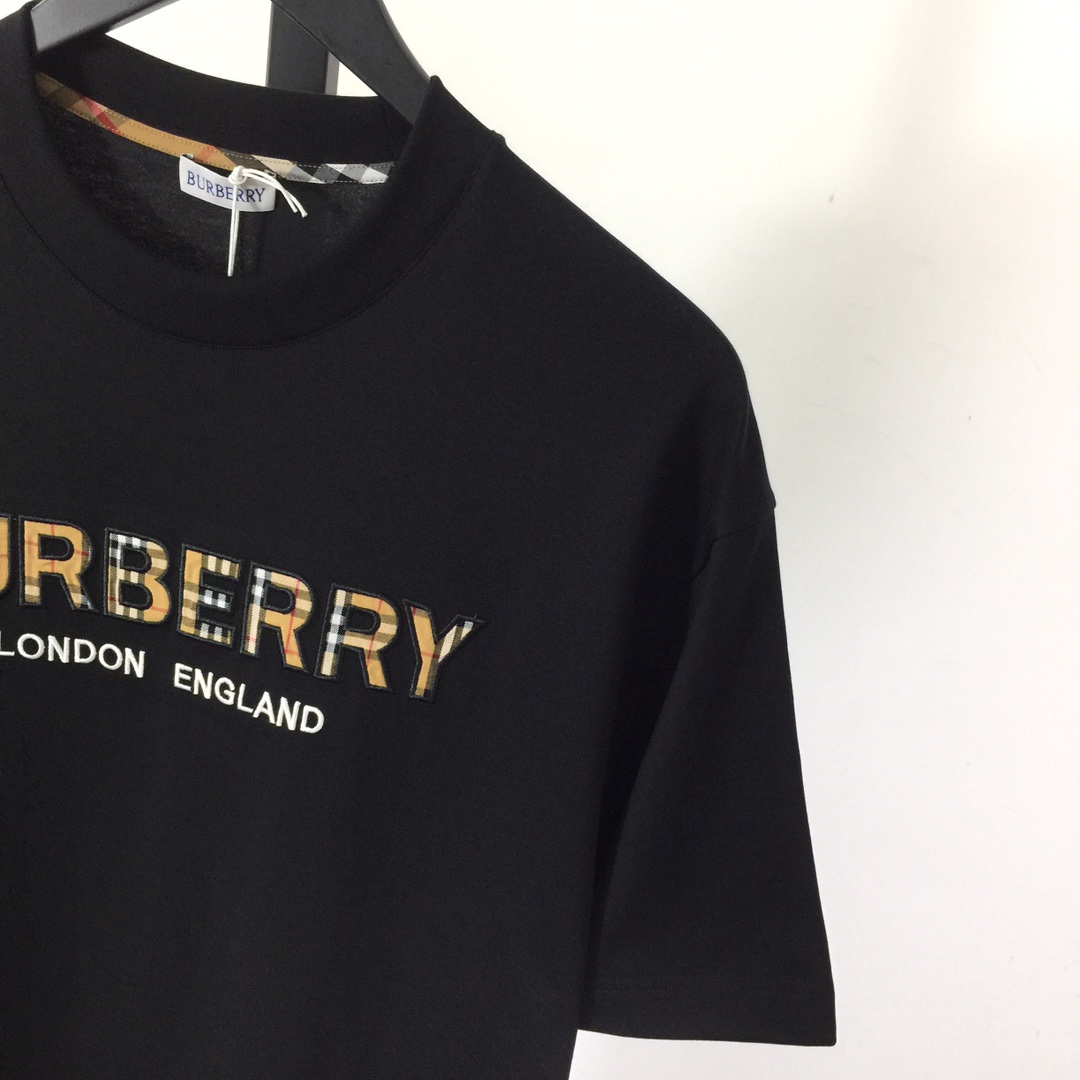 Burberry Cotton T-shirt - DesignerGu