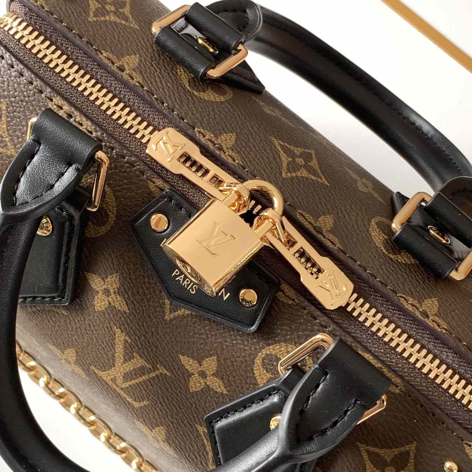 Louis Vuitton Speedy Trunk 20  M13146 - DesignerGu