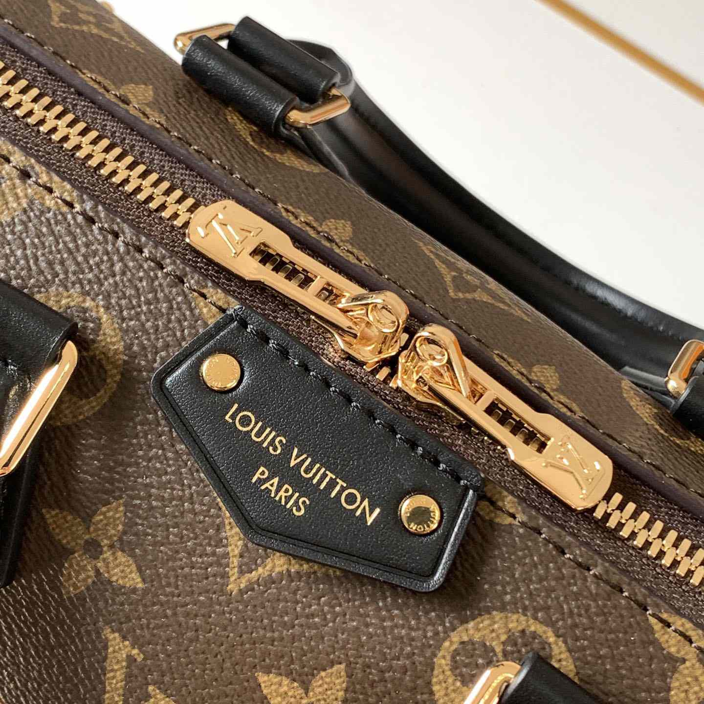 Louis Vuitton Speedy Trunk 20  M13146 - DesignerGu