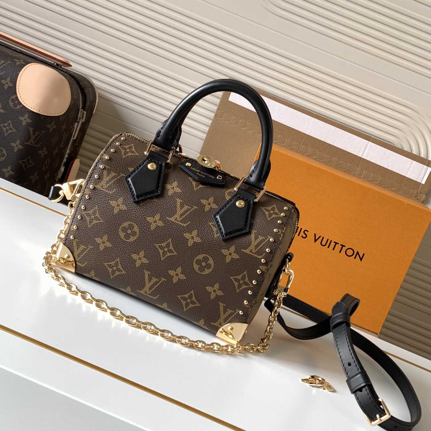 Louis Vuitton Speedy Trunk 20  M13146 - DesignerGu