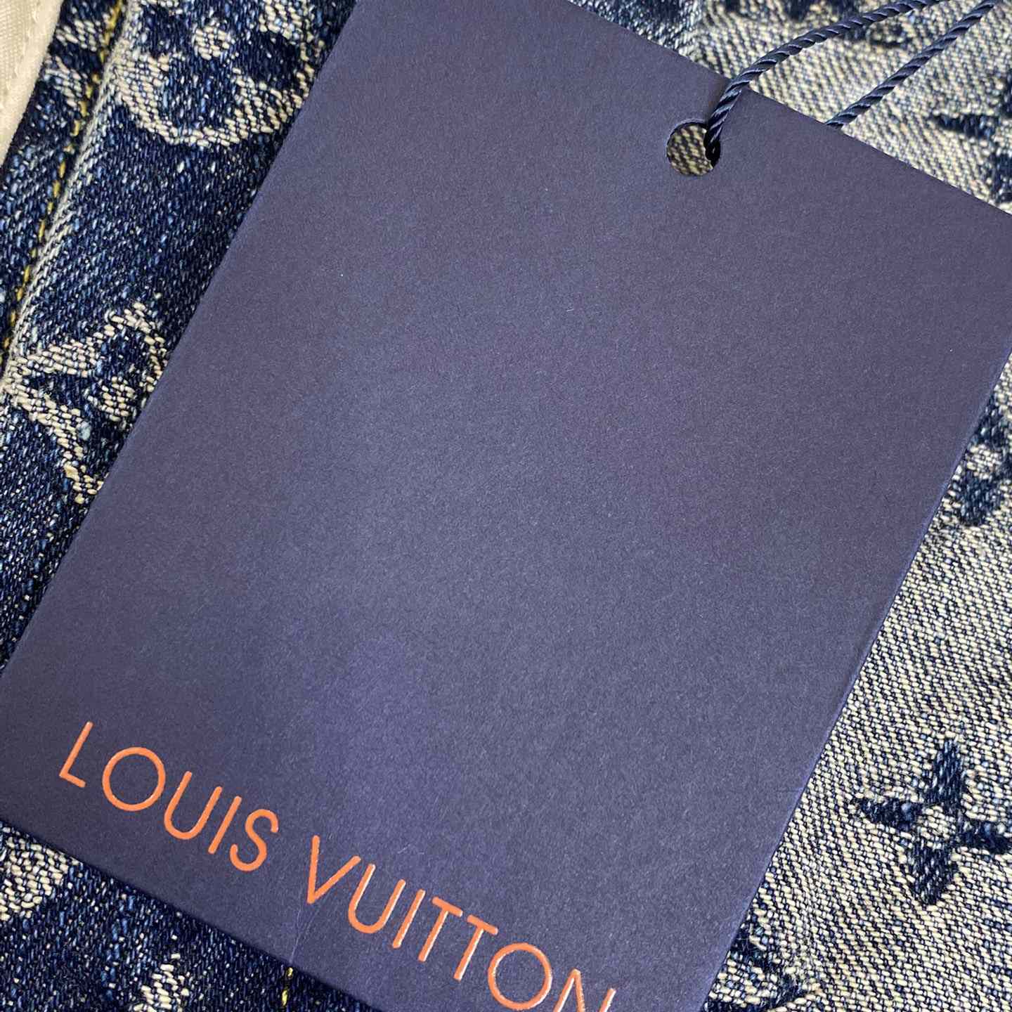 Louis Vuitton Monogram Denim Tailored Pants    1AGIV1 - DesignerGu