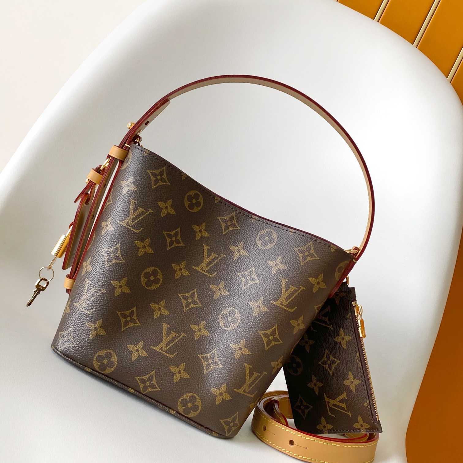 Louis Vuitton All In BB   M12925 - DesignerGu