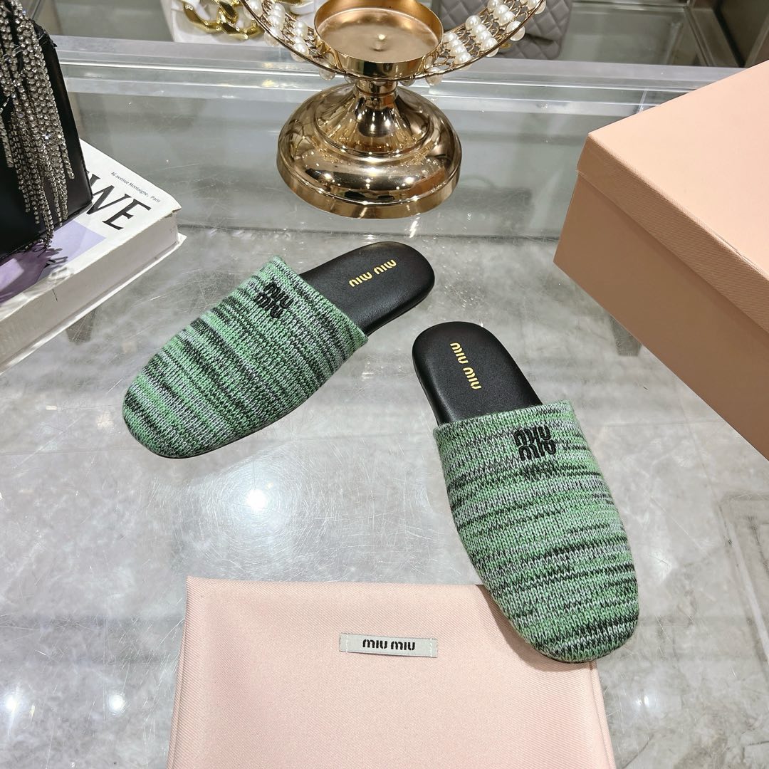 Miu Miu Wool slippers - DesignerGu