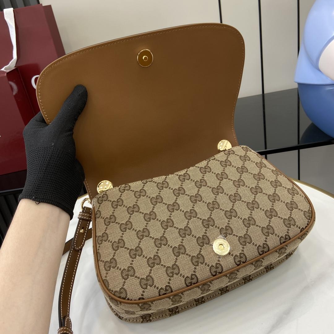 Gucci Blondie Small Top Handle Bag - DesignerGu