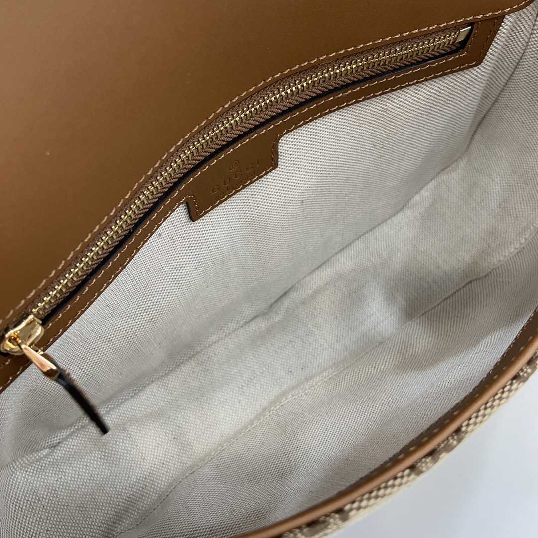 Gucci Blondie Small Top Handle Bag - DesignerGu