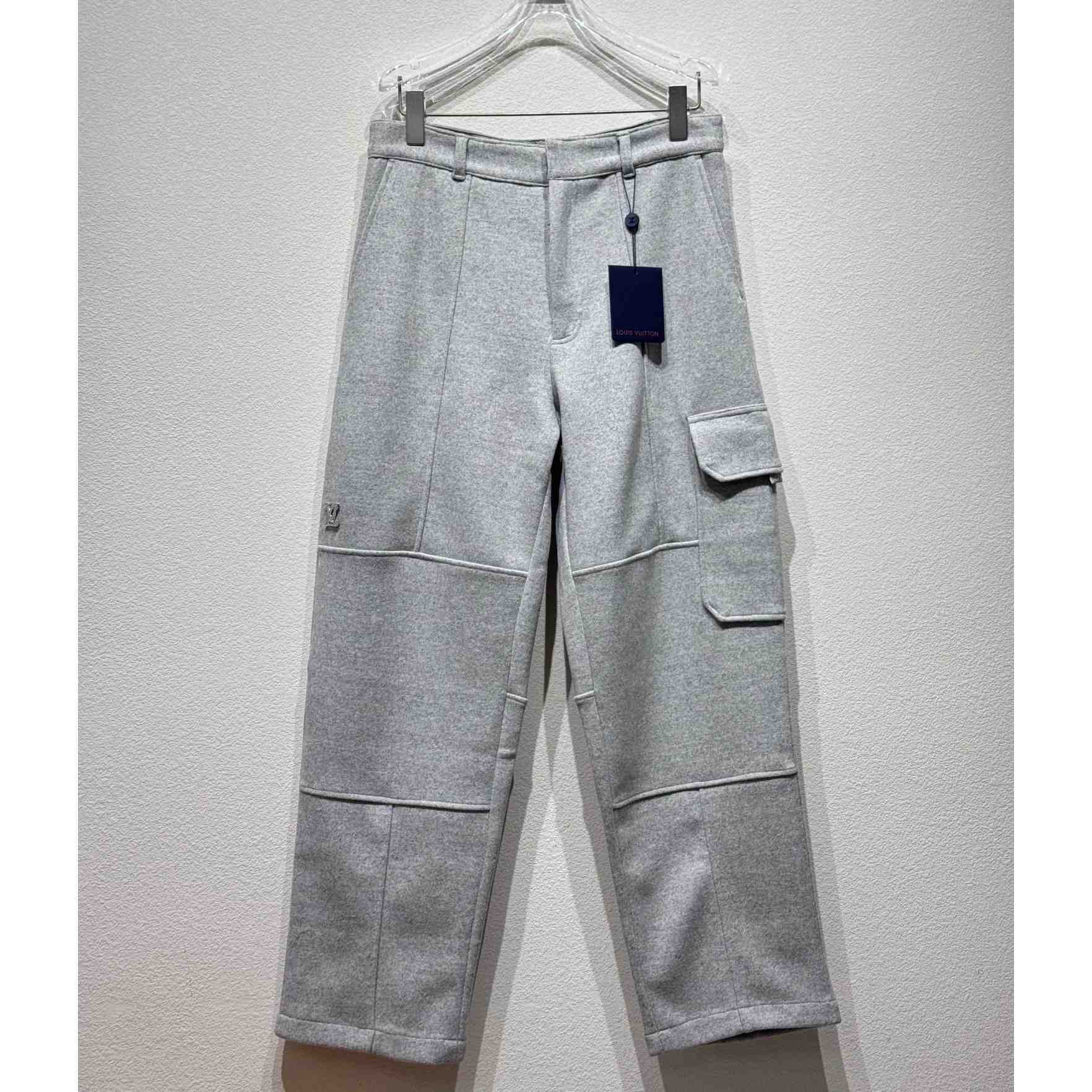 Louis Vuitton Wool Cargo Pants  1AGJLK - DesignerGu