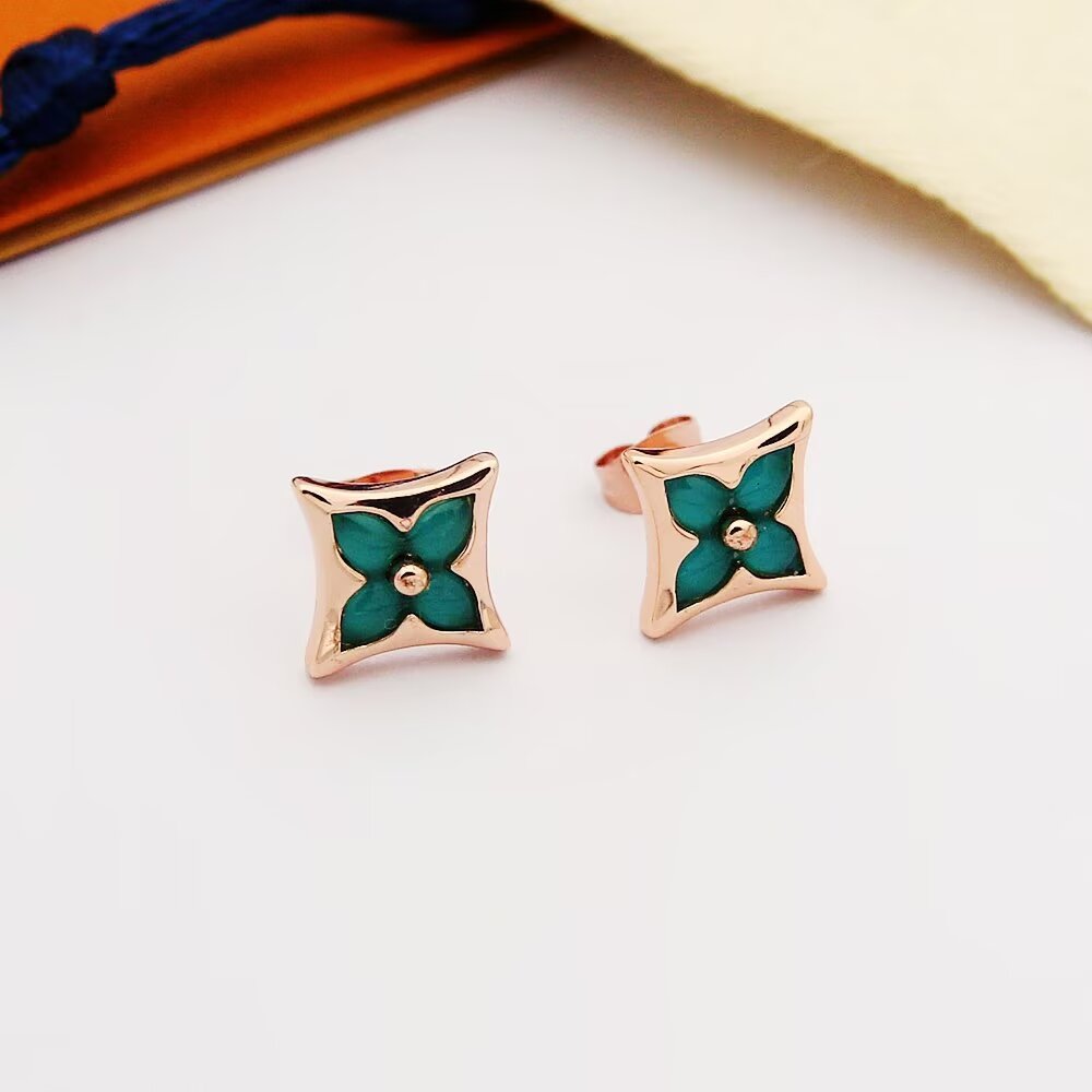 Louis Vuitton Earrings - DesignerGu