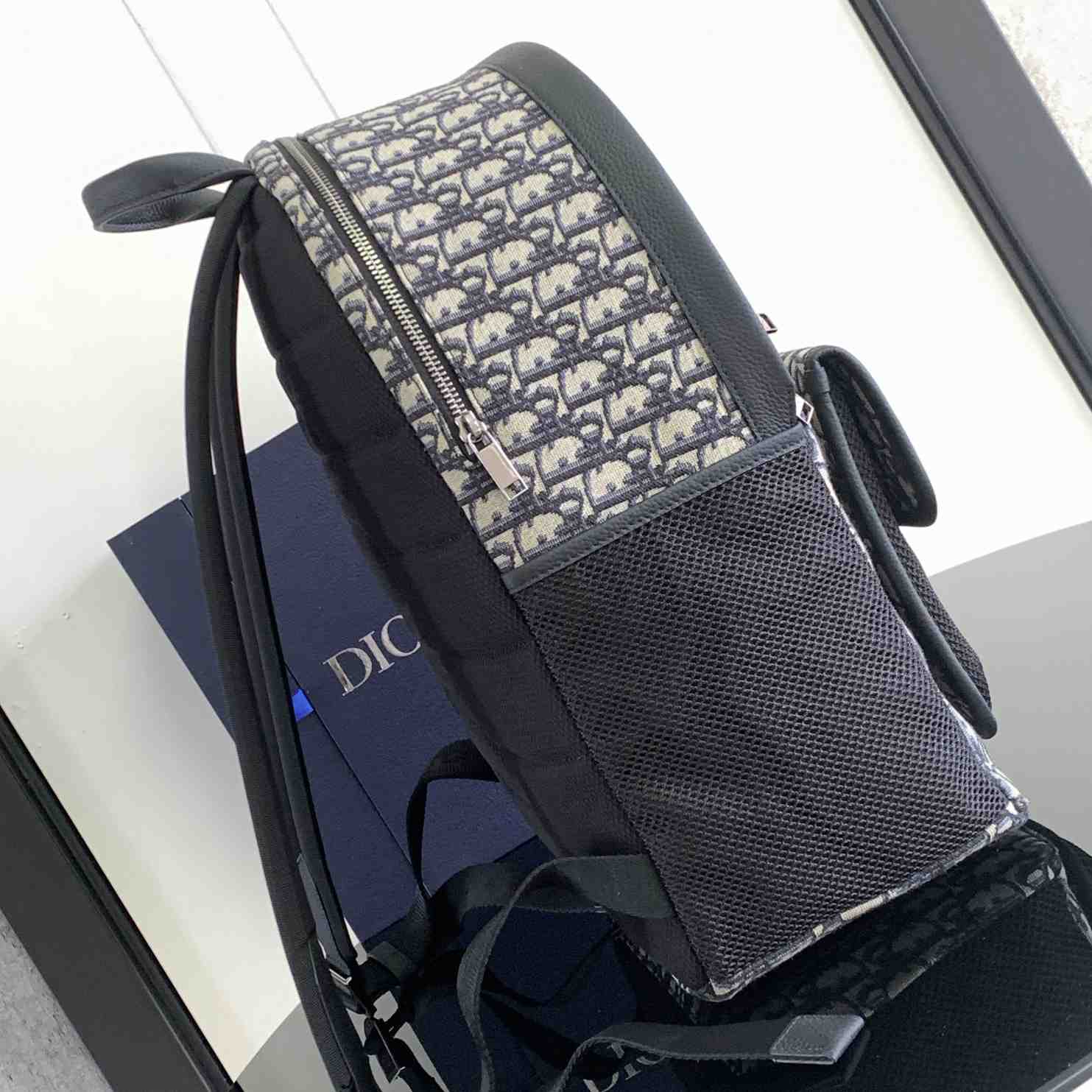 Dior 8 Backpack  - DesignerGu