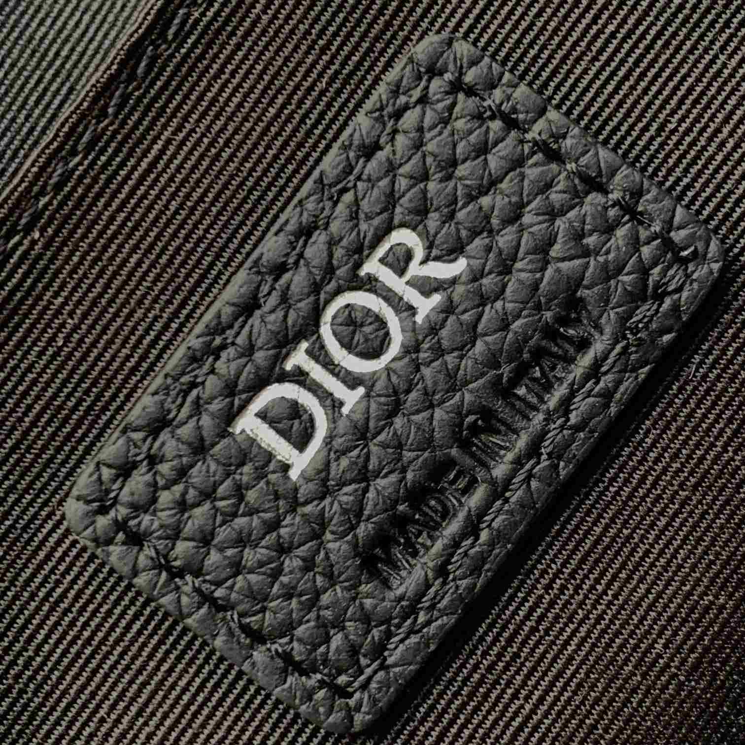 Dior 8 Backpack  - DesignerGu