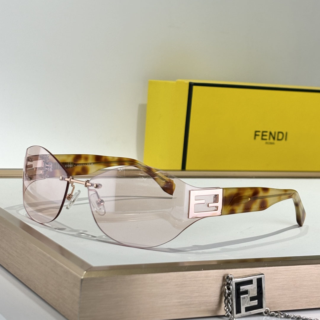 Fendi FE40159U Sunglasses    - DesignerGu