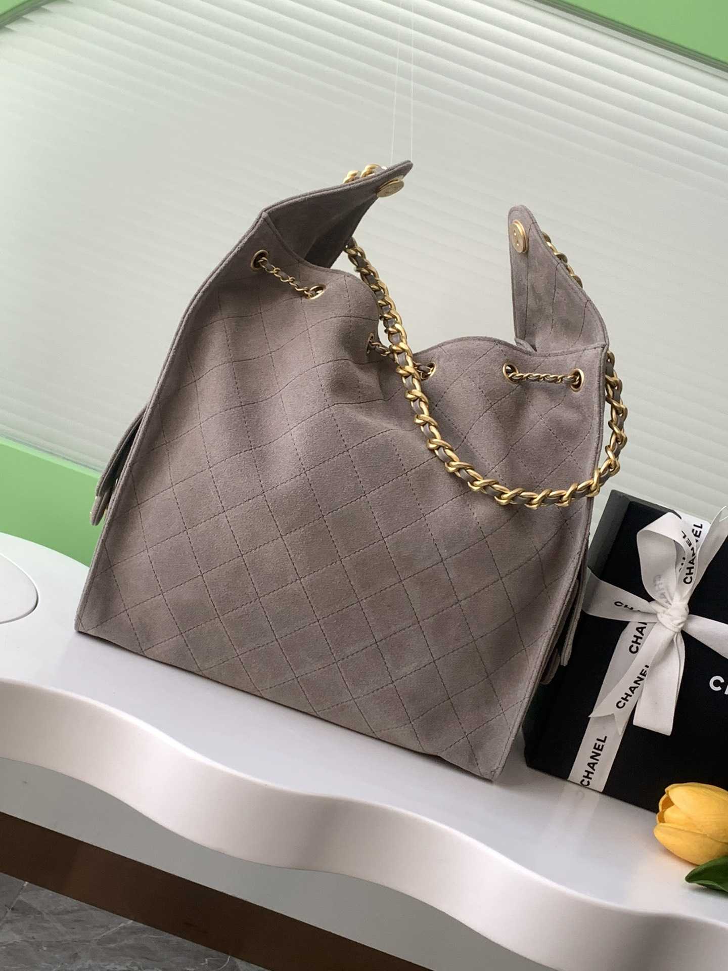 Chanel Hobo AS5311 Bag  40-30-15CM - DesignerGu