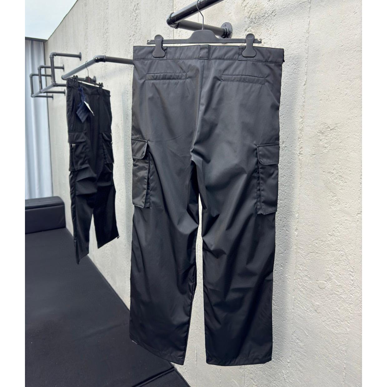 Prada Re-Nylon Pants - DesignerGu