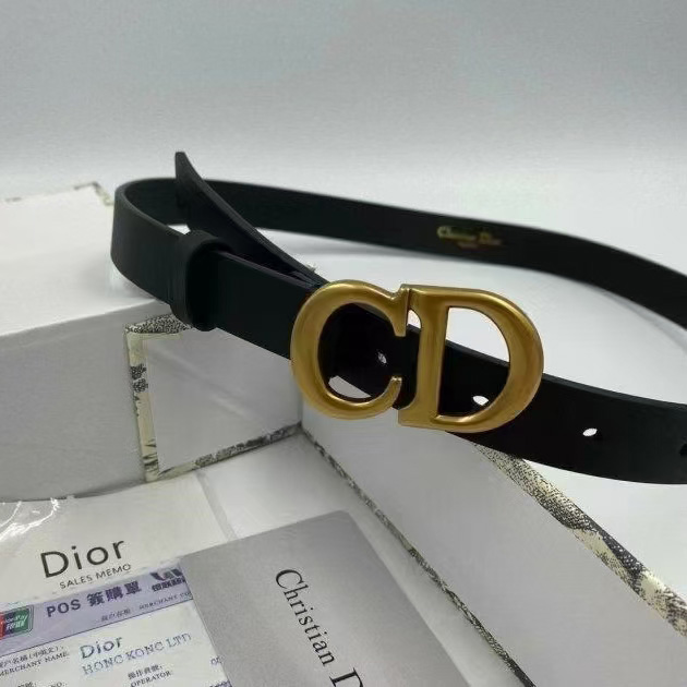 Dior Leather Belt - DesignerGu