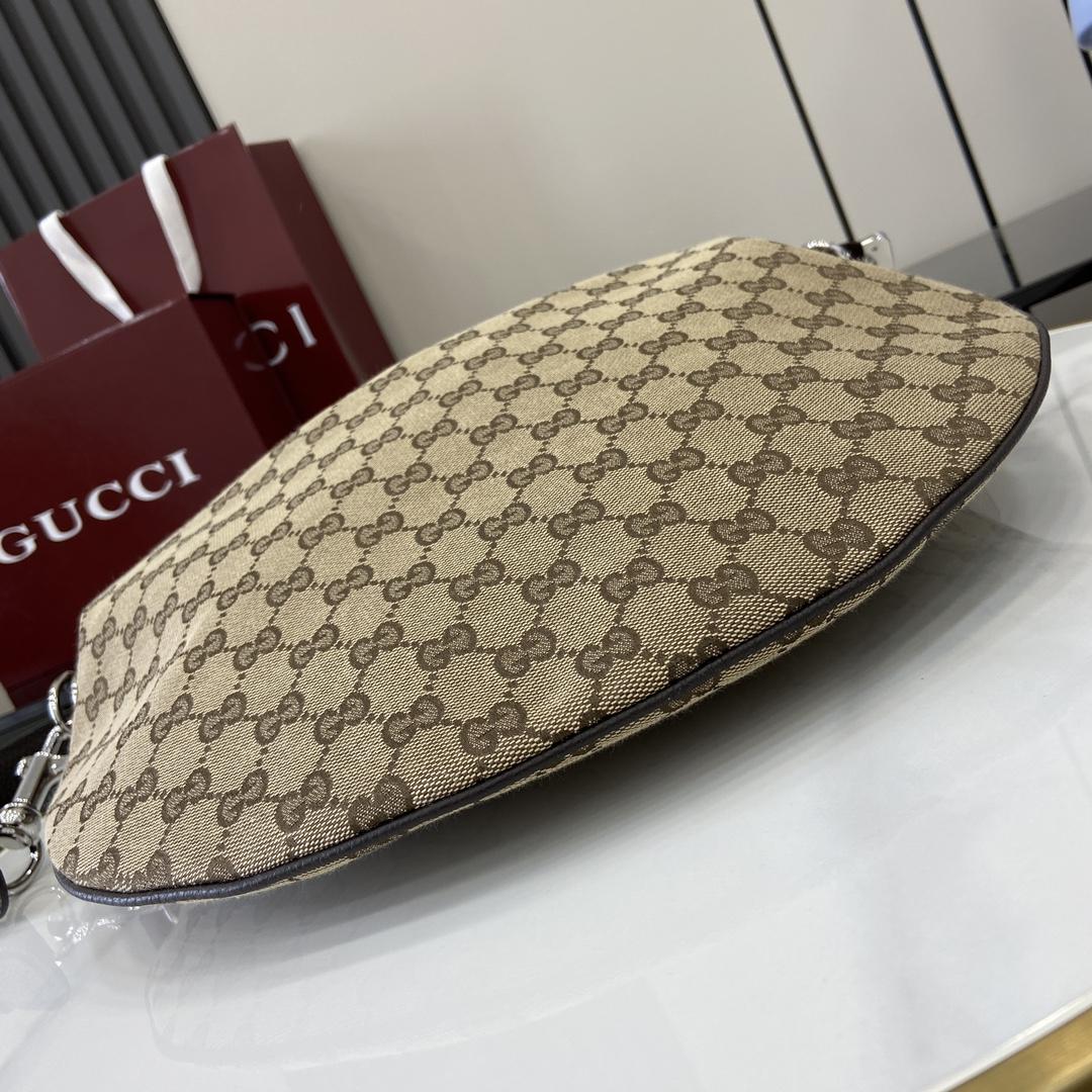 Gucci B Medium Shoulder Bag - DesignerGu